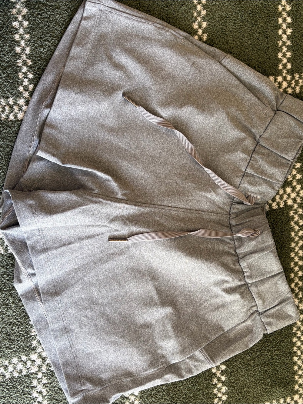 lululemon athletica Women's On The Fly shorts